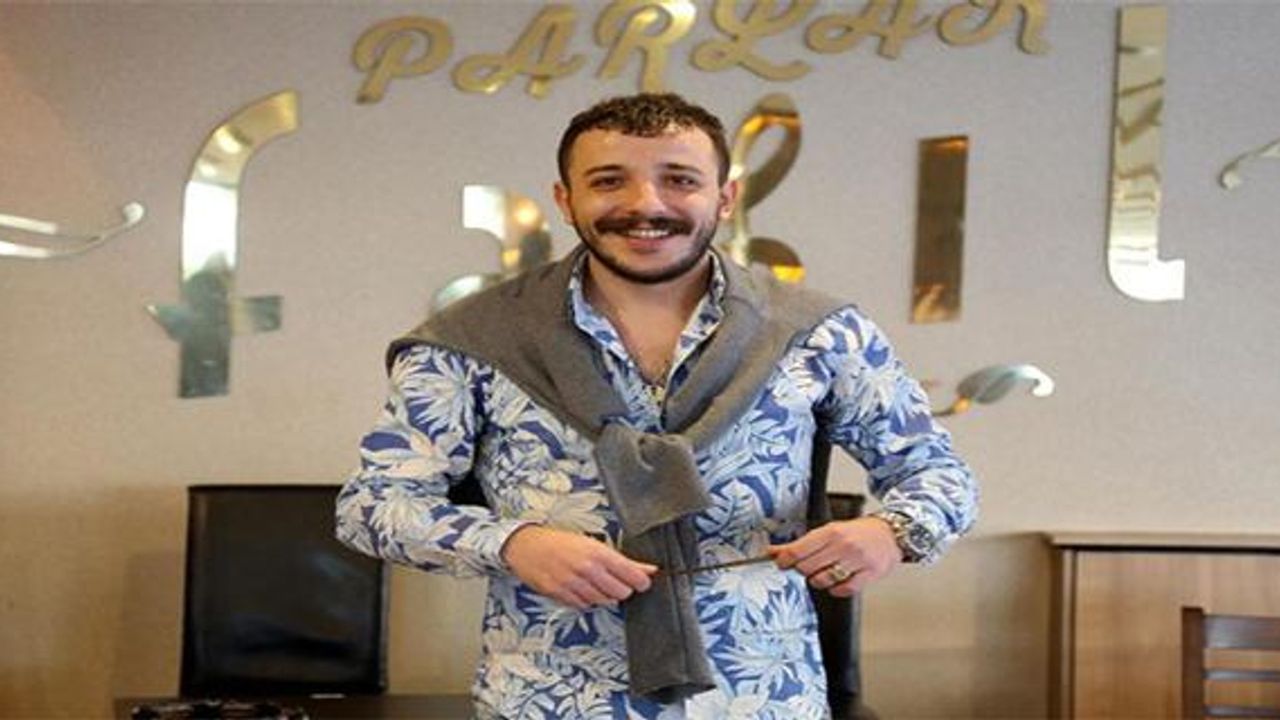 Ahmet Parlak İzmir'de konser verecek