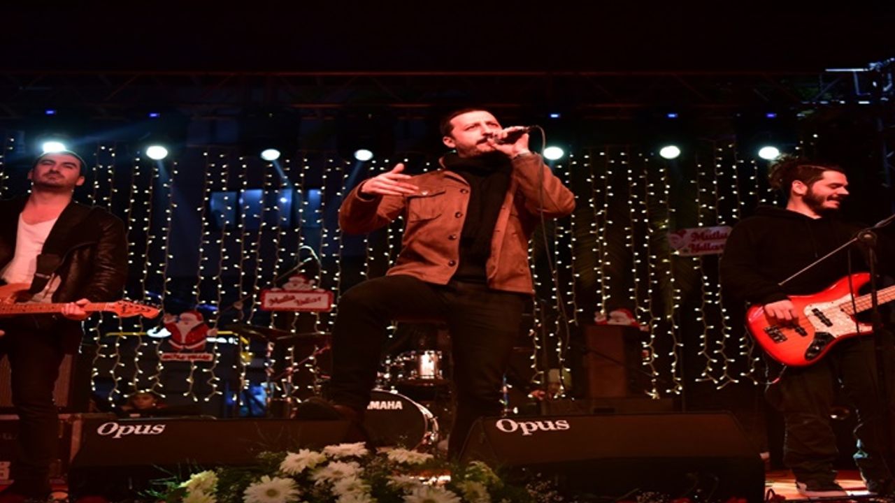 Bornovalılar, 2018’e Küçükpark’ta veda etti