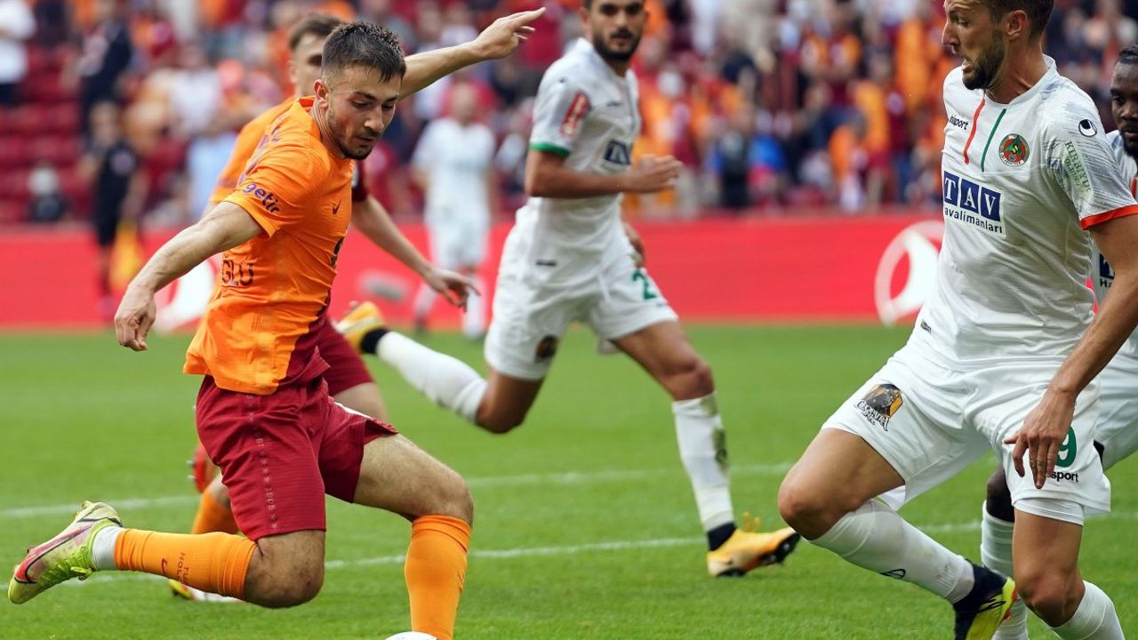 Galatasaray Farklı Kazanmaya Devam Ediyor