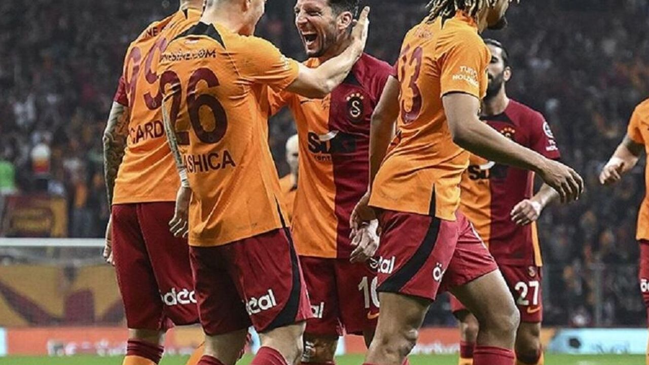 Galatasaray Şampiyonluk Ligine Veda Etti