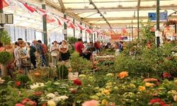 Karşıyaka'da Çiçek Festivaline Buruk Açılış