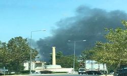 İzmir'de Yangın Korkuttu
