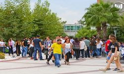 Yaşar Üniversitesi'nin rektöründen adaylara öneriler