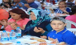 Karabağlar’da Ramazan dopdolu geçiyor
