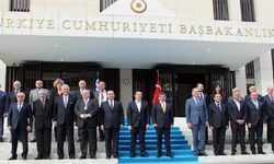 Başbakan Davutoğlu aile fotoğrafı çektirdi 