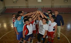 Çiğli'de yaz spor okulları heyecanı 