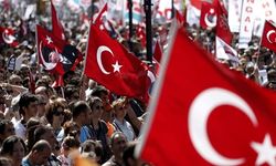 İzmir Bayraklarla Donatılacak