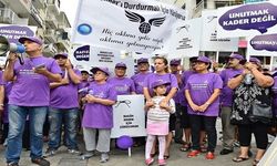 İzmir'de Alzheimer Yürüyüşü