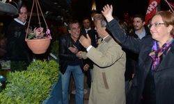 İzmir'de CHP'den seçim yürüyüşü 
