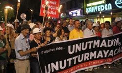 İzmir’de Depreme Duyarlılık Yürüyüşü