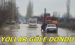 İzmir'de yollar göle döndü