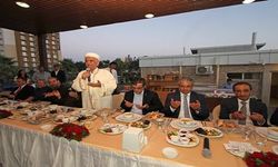Karşıyaka Belediyesinden iftar sofrası 