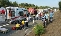 Otoyolu'nda kaza: 2 ölü, 2 yaralı