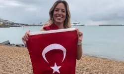 Manş Denizi'ni Yüzerek Geçen 5'inci Türk Kadını Oldu.