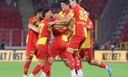 İzmir'de Büyük Sevinç Göztepe, Süper Lig'e Yükseldi