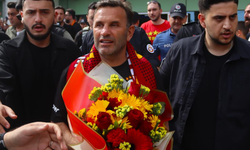 Galatasaray, Göztepe Maçı İçin İzmir'e Geldi