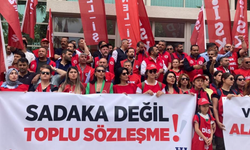 İzmir Büyükşehir Belediyesinde Maaş Krizi..