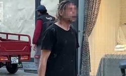 Üstüne benzin dökerek kendini yakmak istedi..