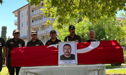 İzmir'deki yangında hayatını kaybeden şehite son yolculuk..