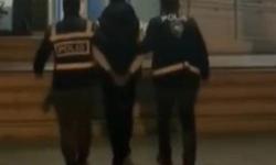 İzmir'de Yasaklı Madde Operasyonu: 4 Gözaltı