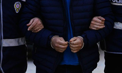 İzmir’de Peygamber Efendimiz (S.AV.) Hakaret Eden Yayıncı Tutuklandı