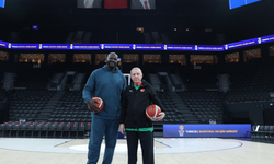 Cumhurbaşkanı Erdoğan, NBA Eski Oyuncusu O'Neal ile Bir Araya Geldi