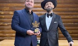 Dünyaca Ünlü Yazar Akif Manaf’a Doğayla Barış Ödülü