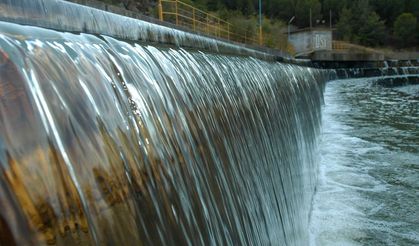 İzmir'de Yağmurla Birlikte Barajlar Doldu, Su Kesintisi Kalktı