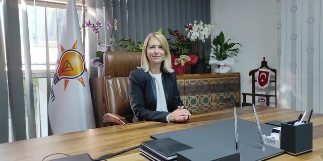 Didem Dereboylu Keseli, Karşıyaka Belediye Başkanlığı İçin Aday Adayı Olduğunu Açıkladı.