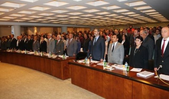 Selçuk'ta yeni dönemin ilk meclisi yapıldı 