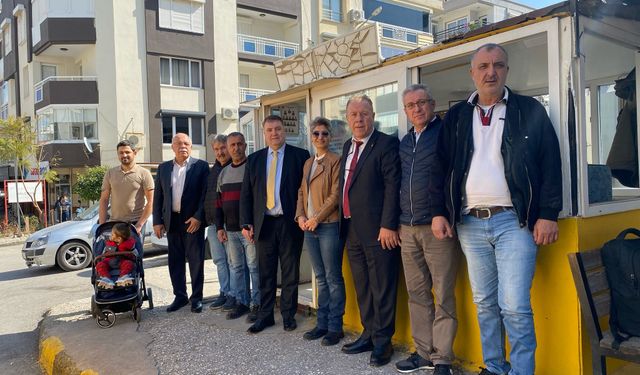 İzmir'de Taksi Şoförü Kadın Yolculara Güven Veriyor