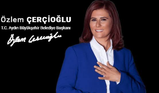 Özlem Çerçioğlu; Ben ve 3 Belediye Başkanı Arkadaşım CHP'den İstifa Ediyoruz