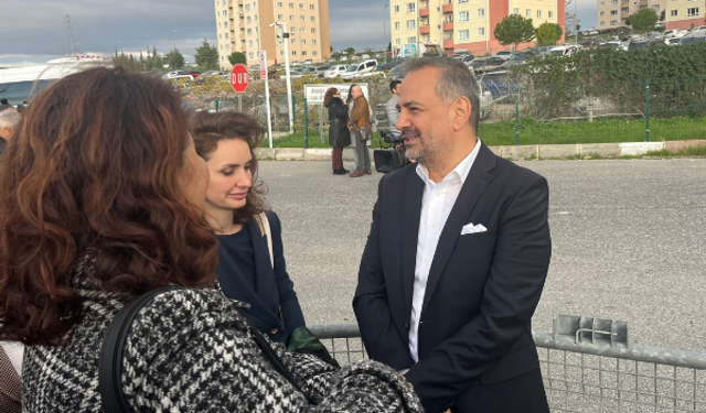 İzmir'de Zimmet Soruşturmasında Gözaltına Alınan 9 Şüpheli İfade Verdi