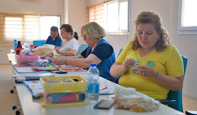 İzmir'de Kadınların Sesi Var, Yeri Var, Gücü Var