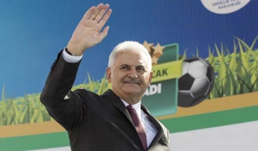 Başbakan: “Siyaset bizim için millete hizmet demektir”