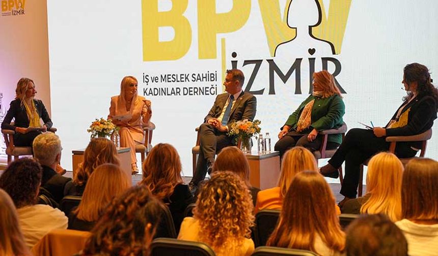 İş Dünyasının Güçlü Kadınları İzmir'de Bir Araya Geldi