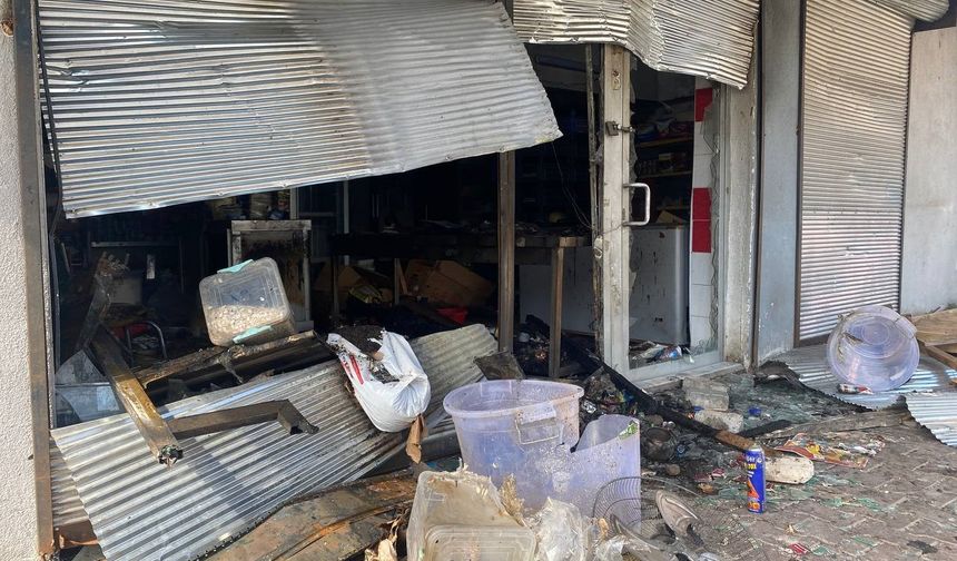 Kayseri'de gece yaşanan gerginlikte hasar gün ağarınca ortaya çıktı
