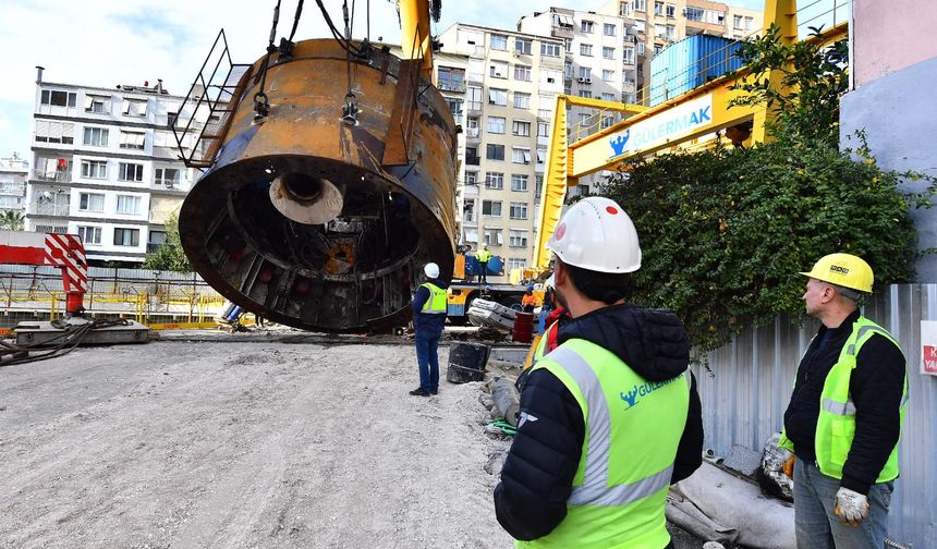 Buca Metrosu’nda yoğun tempo