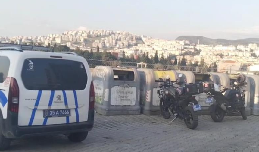 İzmir'de Sokak Ortasında Eski Nişanlısını ve Annesini Vurdu