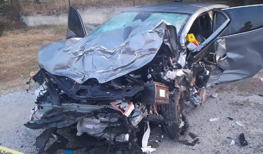 İzmir'de Zincirleme Kaza 5 Can Aldı