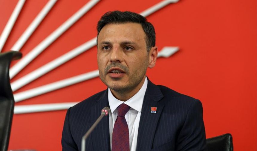İstanbul İl Başkanı Özgür Çelik ve yönetimi görevden alındı.