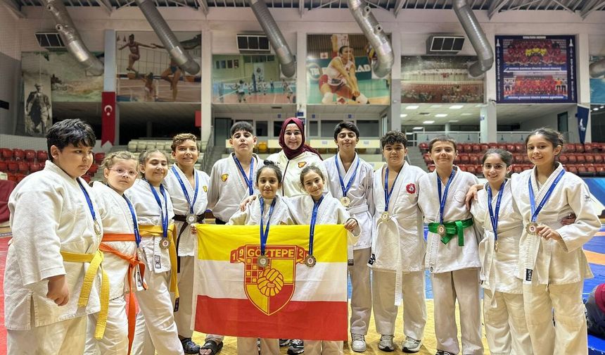 Göztepe, 100. yılında başarıdan başarıya imza attı