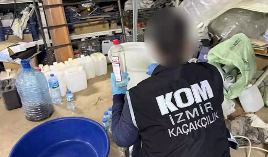 İzmir'de Yılbaşı Öncesi Sahte İçki Operasyonu Yapıldı