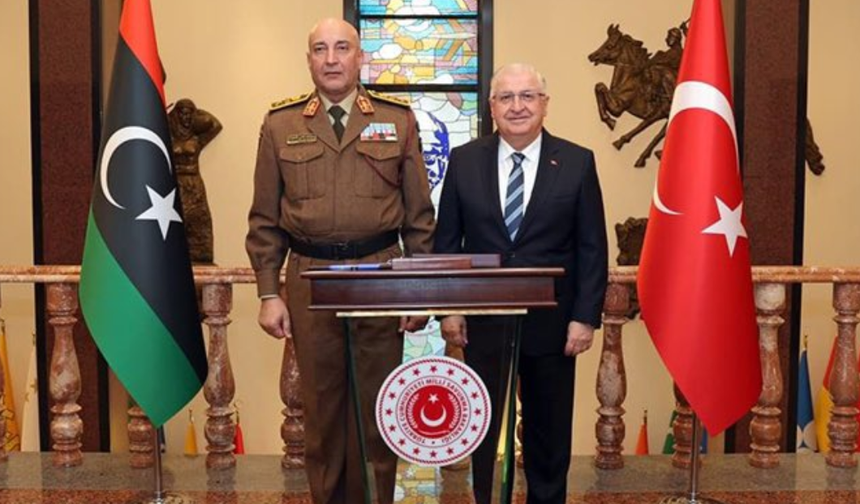 Libya Genel Kurmay Başkanının Bulunduğu Uçak Ankara'da Düştü